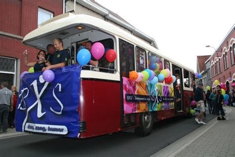 www.feestbus.com